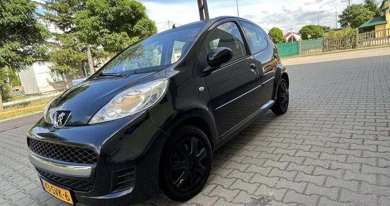 Peugeot 107 cena 9900 przebieg: 258000, rok produkcji 2009 z Połaniec małe 92